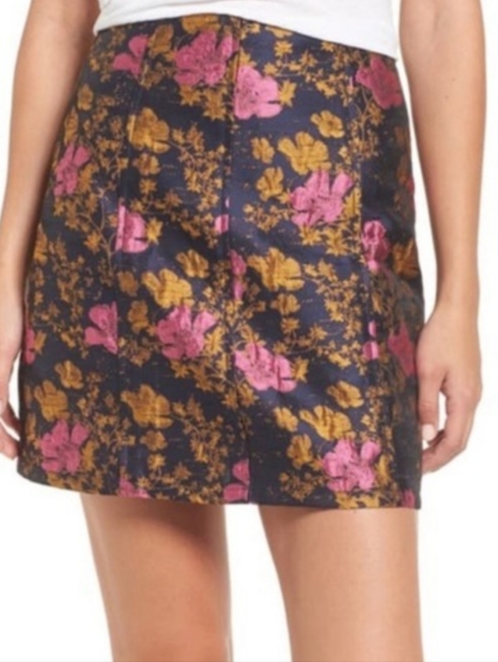 Leith Floral Jacquard Mini Skirt in Navy with Pink & Gold Flowers Women's Small